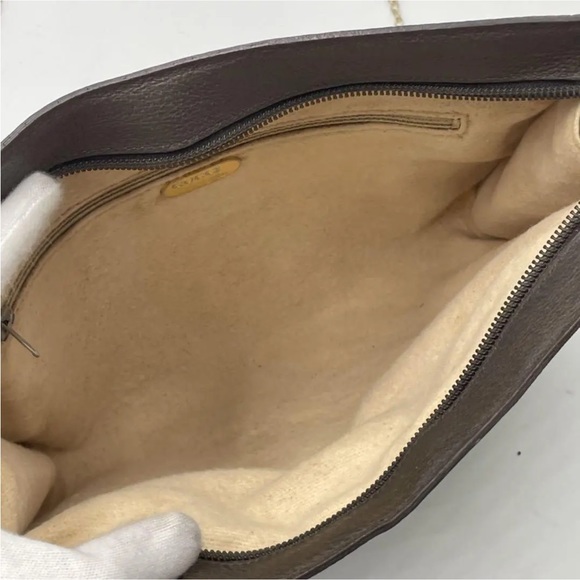 - Gucci shoulder bag with logo authentic bag - Picture 8 of 11